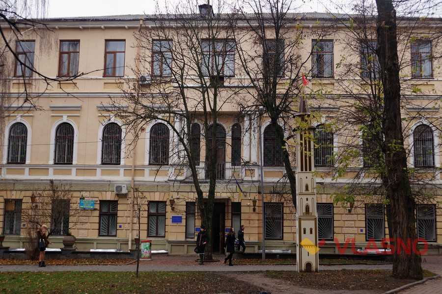 вінницький міський суд фото