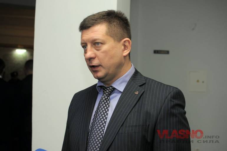 Нардеп від Блоку Порошенка пропонує звільнити двох Міністрів та Прем'єра