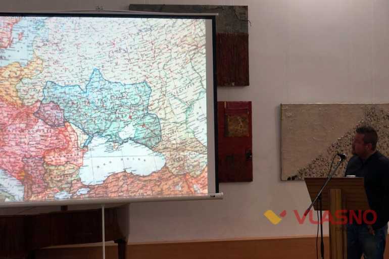 Чиї Крим та Донбас &mdash; вінничанам розставили крапки над &laquo;і&raquo;