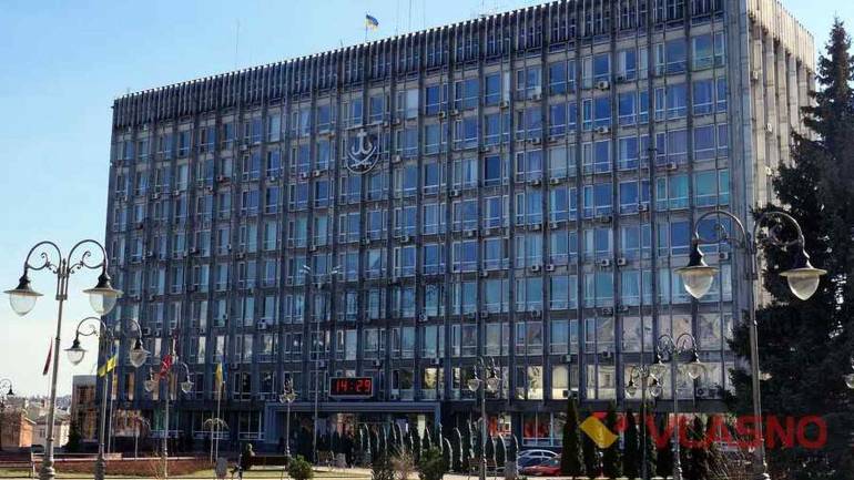 Вінницькі активісти вимагають скасувати рішення про підвищення ставки земельного податку