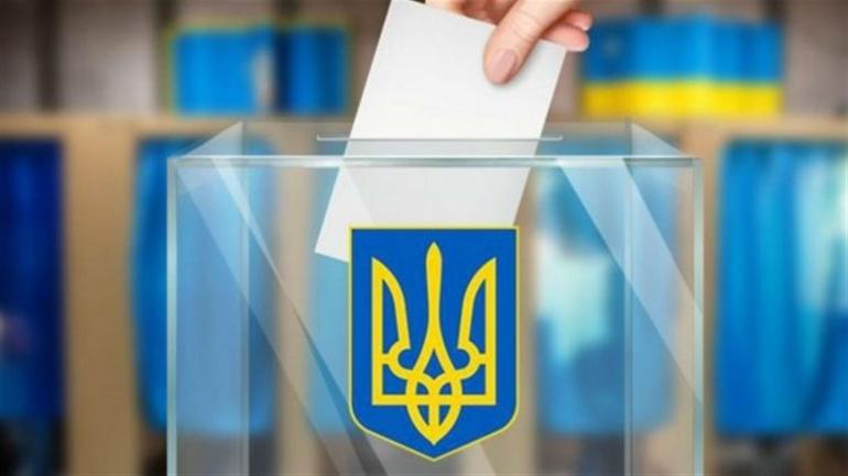 &laquo;Психанув&raquo;: у Вінниці чоловік порвав бюлетені, бо не зміг розібратися, як голосувати