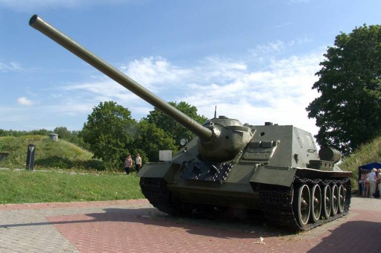 пам'ятники танкам у Вінницькій області фото