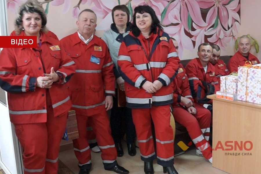 віділення екстренної медичної допомоги в Калинівці фото