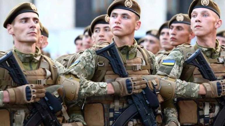 В Україні щезли прапорщики