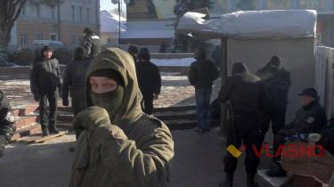 У Вінниці знесли погруддя Шевченка &ndash; онлайн-трансляція