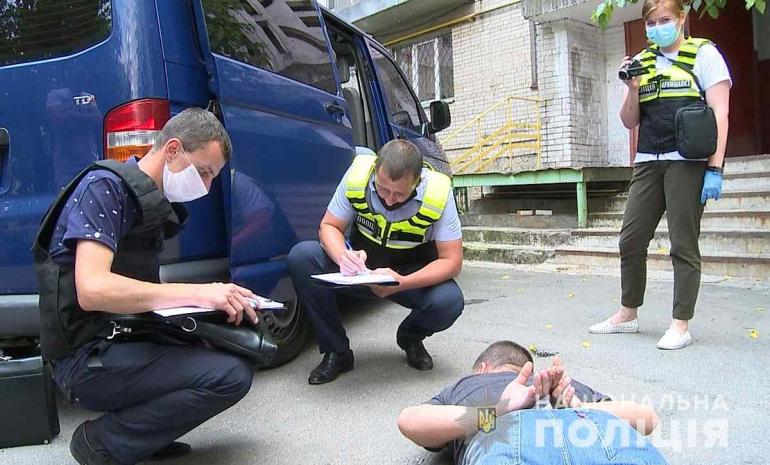 У Вінниці група осіб вимагали у вінничан гроші за уявні борги