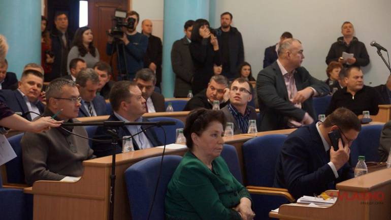 У Вінниці розпочалась позачергова сесія Вінницької Обласної Ради (ОНЛАЙН-ТРАНСЛЯЦІЯ)