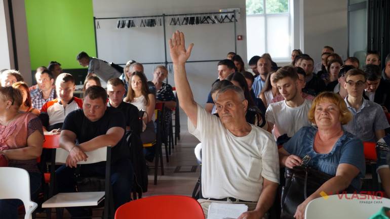 Земля на околицях Вінниці опинилась в санітарному &laquo;капкані&raquo; (ФОТО)