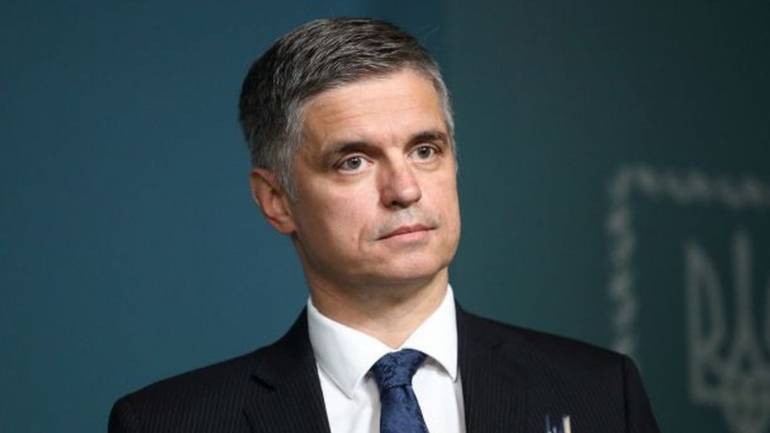 Міністр закордонних справ України пропонує ввести повну мобілізацію