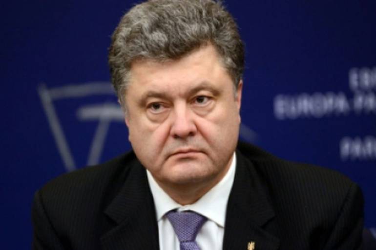 Порошенко ветував закон, який зобов'язував Нацкомісію погоджувати з Кабміном тарифи