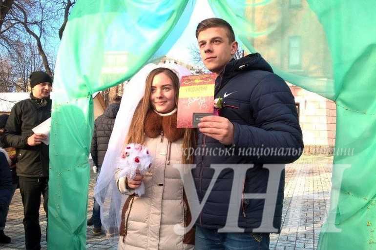 "шлюб на добу" у Вінниці фото