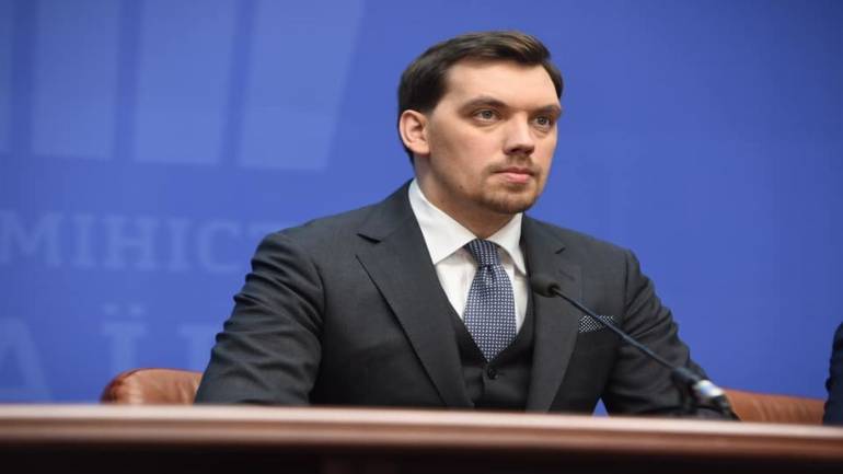 Прем`єр доручив розробити план евакуації українців із Китаю