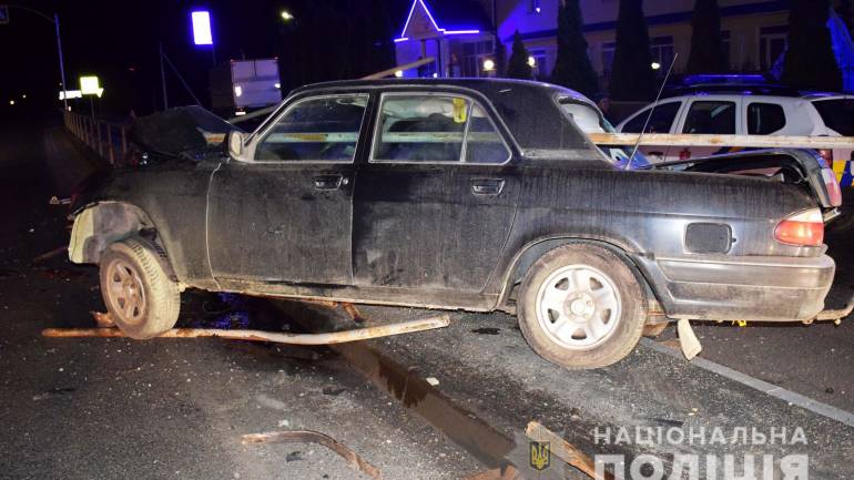 На Вінниччині загинув водій &laquo;Волги&raquo; після зіткнення з відбійником
