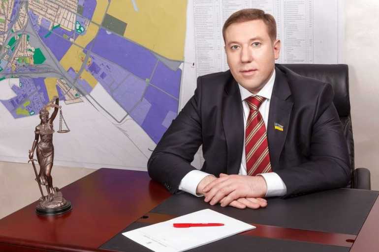 Нардеп із Вінниччини придбав квартиру за одну гривню, а продав за 8,5 мільйонів гривень