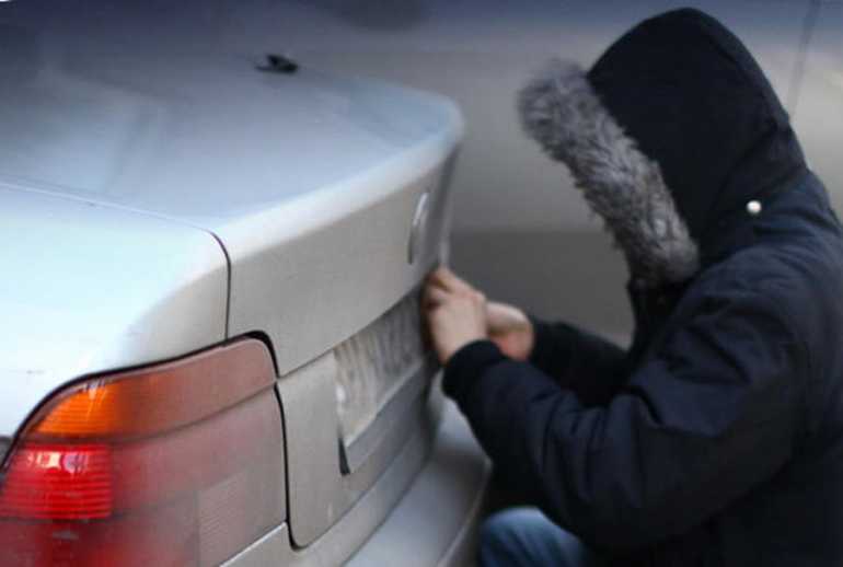 Вінницьких автомобілістів обкрадали злочинці з Сум