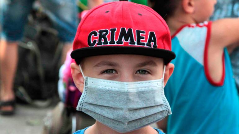 Школи та дитсадки на Херсонщині припинили роботу через кислотні викиди