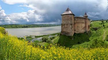 Понад 320 тисяч туристів відвідують Вінниччину щороку