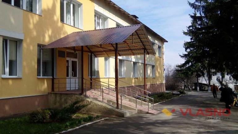 Мешканці Тиврова готові скинутися грошима на закупівлю апаратури для місцевої лікарні