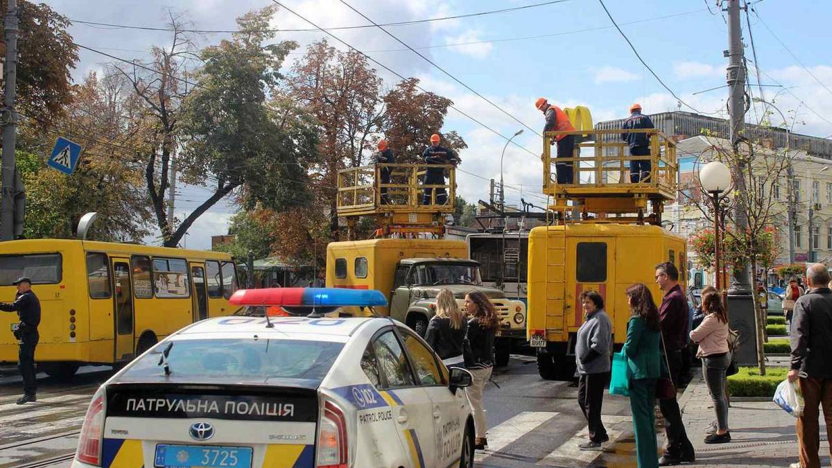 Вінницький громадський транспорт припинив рух через обрив контактної мережі