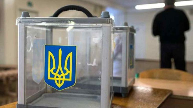 Депутатів до Вінницької облради обиратимуть серед 10 партій