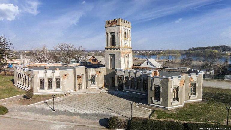 На Вінниччині відреставрують фасад пам'ятки архітектури XVII століття