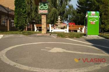 зарядка для електромобілів фото