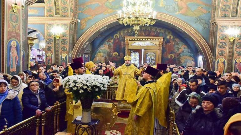 Вінницький Кафедральний Собор тепер належить Помісній Церкві