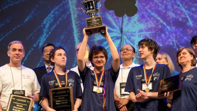 Вінницькі студенти-програмісти беруть участь у популярній всесвітній олімпіаді