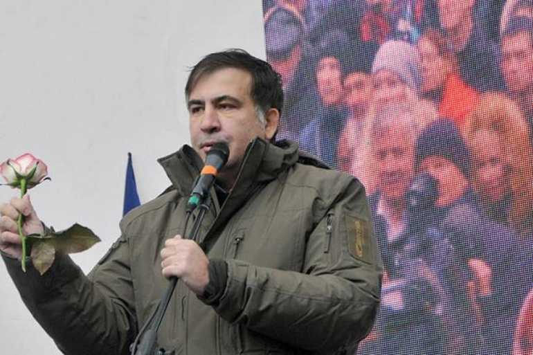 Саакашвілі оголосив голодування та закликав людей виходити на мітинг "За імпічмент"