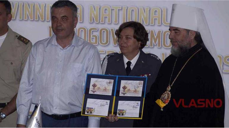 У Вінниці погасили поштову марку із зображенням загиблих медиків(ФОТО)