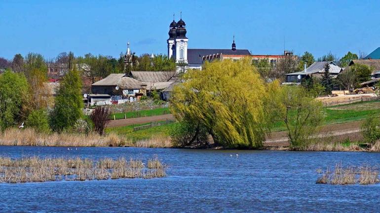 Бугалтер сільради, ФОП та фермер &laquo;поділили&raquo; 395 гетарів річки Мурафа (АНАЛІТИКА)