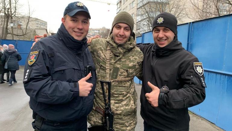 Вінницькі поліцейські повернулися з Донбасу