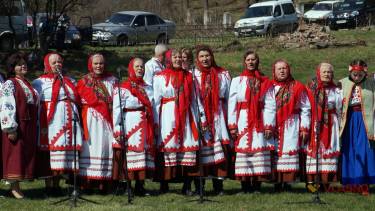 гаївки у селі Лозове фото
