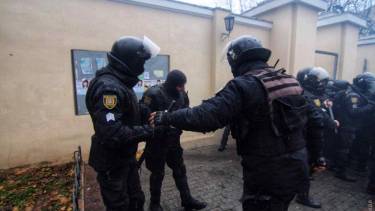 Вінничан налякали незрозумілі &laquo;вибухи&raquo; у Центральному парку  (ФОТО)