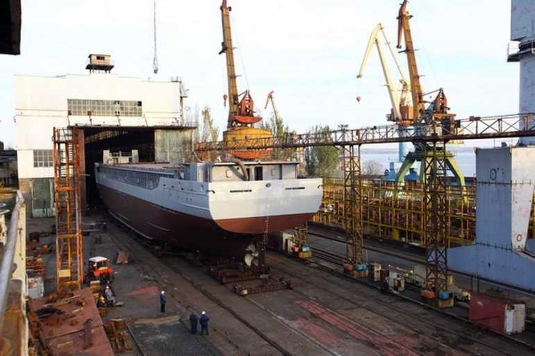 Чорноморський суднобудівний завод фото