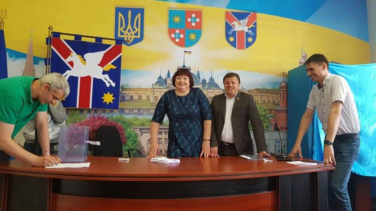 Жмеринські депутати проголосували за відставку Анатолія Кушніра