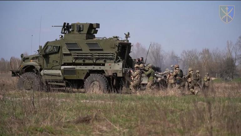 У напрямку Північної операційної зони тривають інструкторсько-методичні заняття з підрозділами Сил оборони (ВІДЕО)