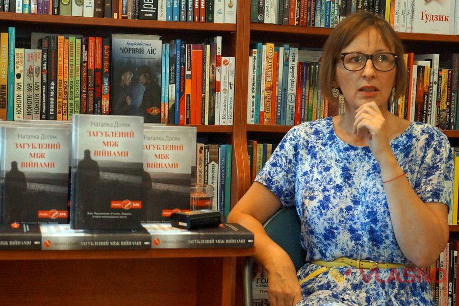 Вінницька романістка описала історію українця, який врятував Вінстона Черчилля 