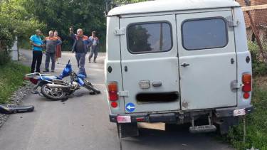 ДТП на Вінниччині: зіткнулись &laquo;УАЗ&raquo; та моторолер