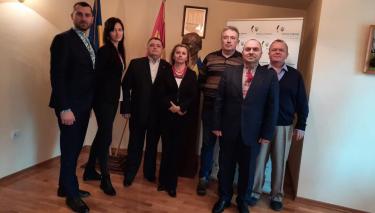 Вихідці з Вінниччини допомагають евакуювати українців із Північної Македонії