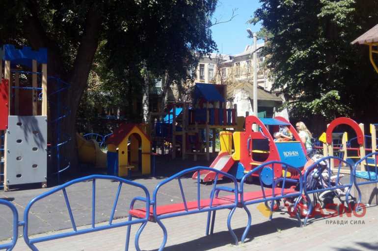 дитяче кафе фото