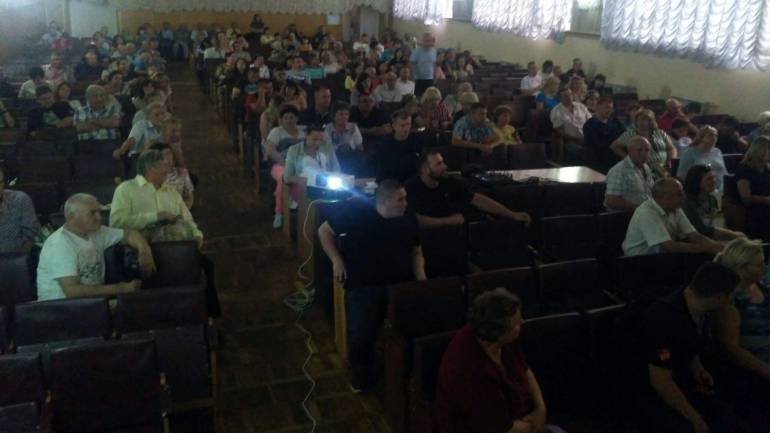 Вінничани виступають проти забудови біля торгово-офісного центру (ВІДЕО)