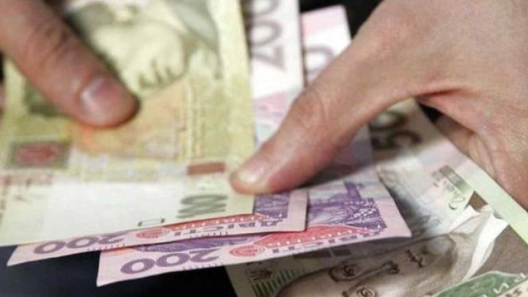 Через вранішній затор вінничанку оштрафували на 300 гривень за запізнення