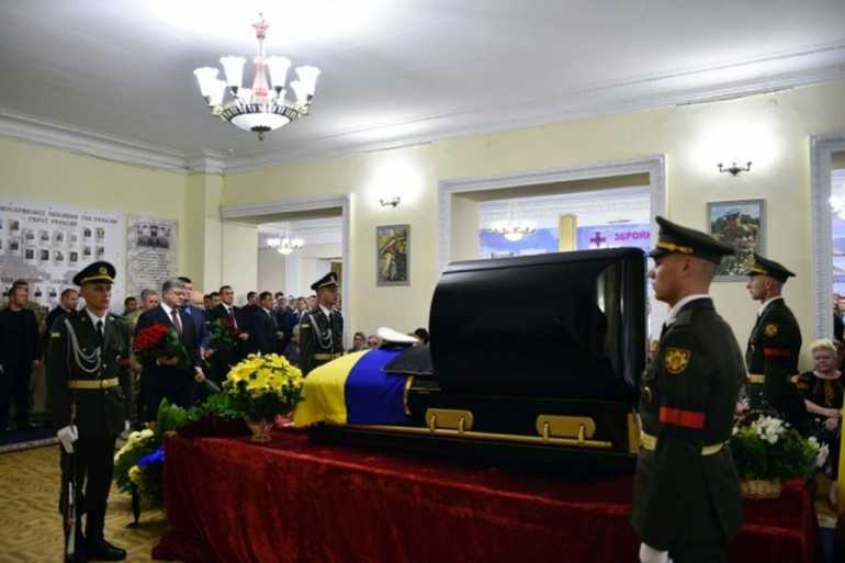 попрощалися з атовцем фото