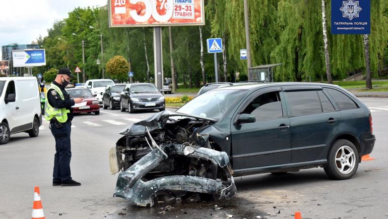 З початку року на Вінниччині трапилось 77 аварій через перевищення швидкості