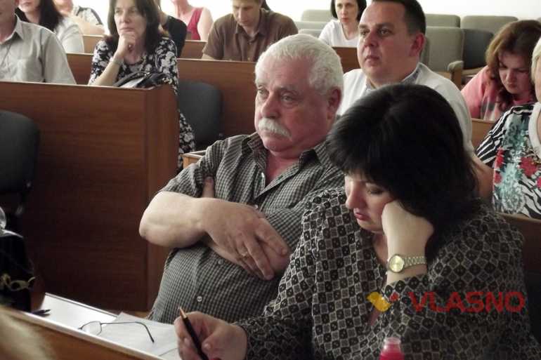 круглий стіл з питань освіти у Вінниці фото