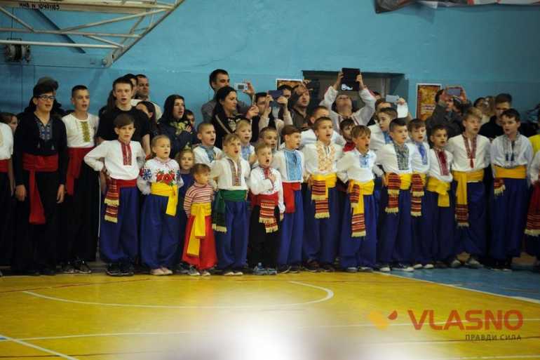 У Вінниці вся Україна змагається за першість у чемпіонаті з бойового гопаку