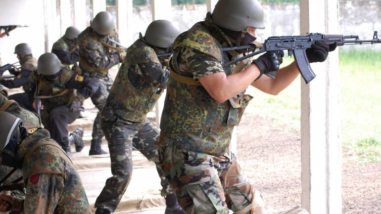 Ситуація на Донбасі: 24 рази порушували режим, є поранені