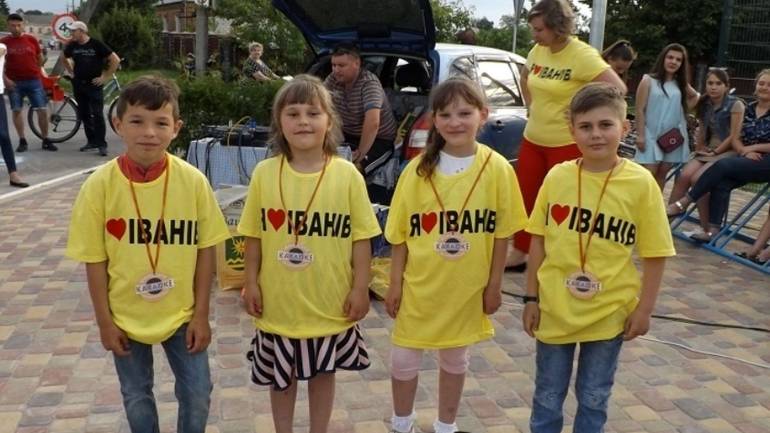 &laquo;Караоке на майданчику&raquo;: на Вінниччині започаткували пісенний конкурс