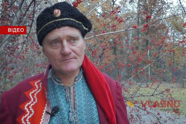 Вінницькі козаки розказали, чому вишиванку ховають під жупан (ВІДЕО)
